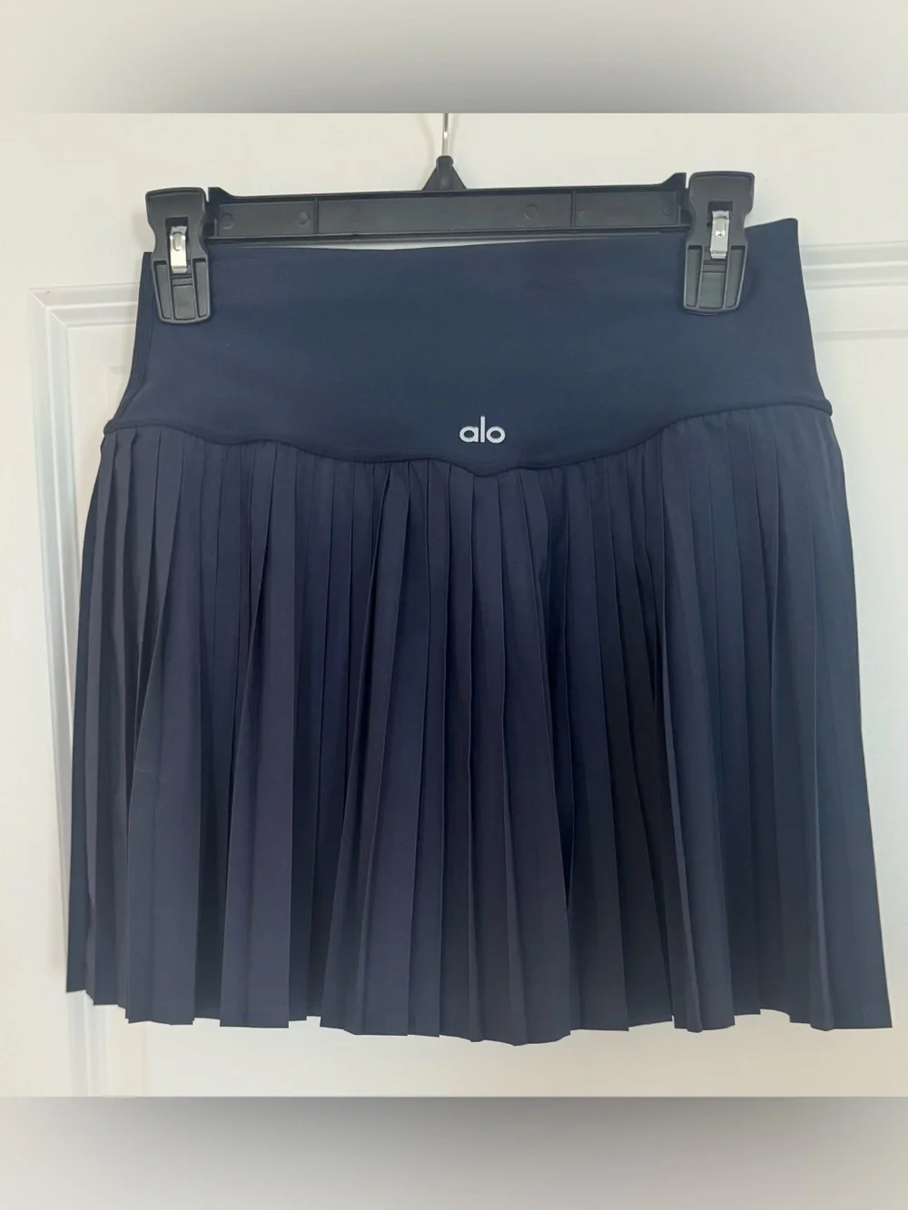 Like New! Alo Yoga Grand Slam Navy Tennis Skirt/ Medium